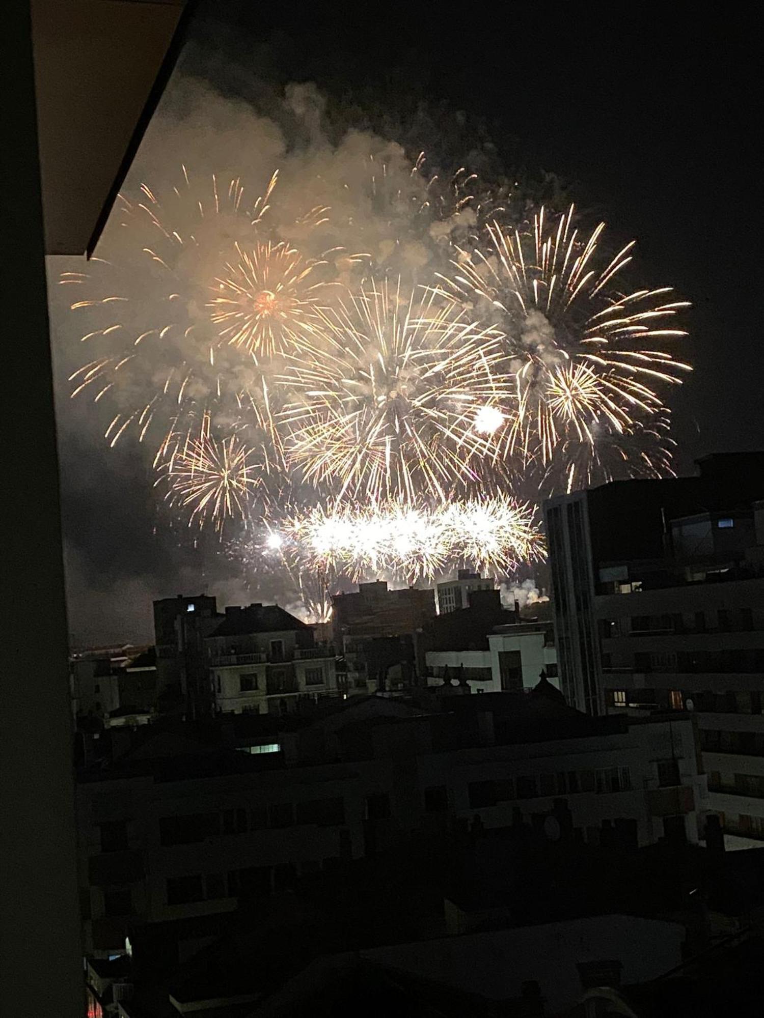 El Mirador Del Centro Apartman Gijón Kültér fotó